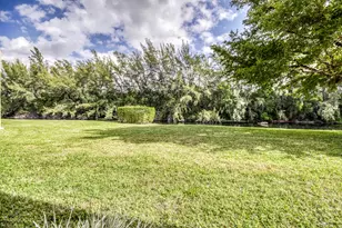 120 Lake Meryl Dr, West Palm Beach, FL 33411 - Photo 13