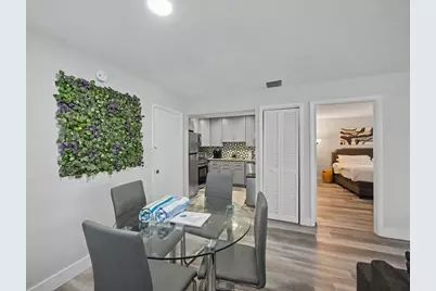 112 Claremont Lane, Palm Beach Shores, FL 33404 - Photo 17