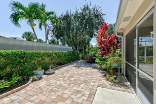8256 SE Paurotis Ln, Hobe Sound, FL 33455 - Photo 27