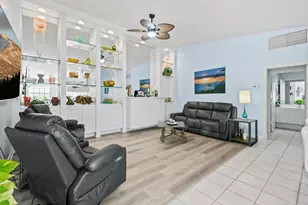 8256 SE Paurotis Ln, Hobe Sound, FL 33455 - Photo 11