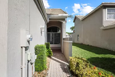 5435 Monterey Circle #G, Delray Beach, FL 33484 - Photo 3