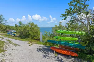 8359 Pequod Ave, Vero Beach, FL 32967 - Photo 23