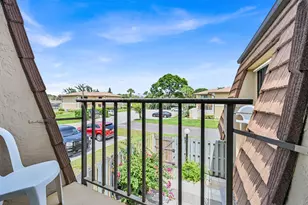 1458 N Lawnwood Cir, Fort Pierce, FL 34950 - Photo 19