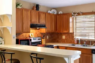 1458 N Lawnwood Cir, Fort Pierce, FL 34950 - Photo 5