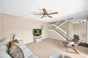 1458 N Lawnwood Cir, Fort Pierce, FL 34950 - Photo 5