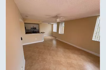 1000 Scotia Drive #302, Hypoluxo, FL 33462 - Photo 7