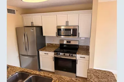 1000 Scotia Drive #302, Hypoluxo, FL 33462 - Photo 3