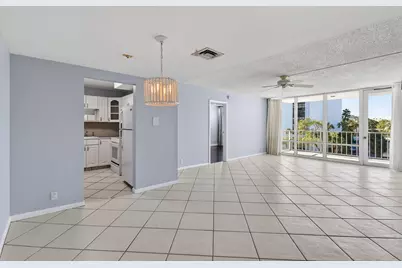 336 Golfview Road #408, North Palm Beach, FL 33408 - Photo 3