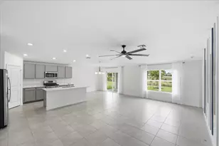 6205 NW Sweetwood Dr, Port Saint Lucie, FL 34987 - Photo 11