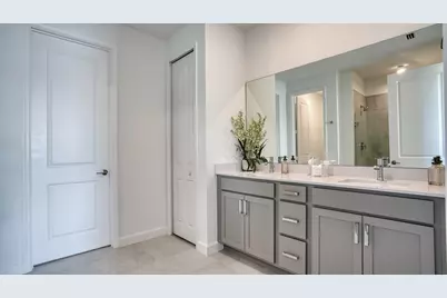 6205 NW Sweetwood Drive, Port Saint Lucie, FL 34987 - Photo 3