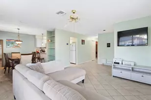 1607 Laurel Leaf Ln, Fort Pierce, FL 34950 - Photo 7