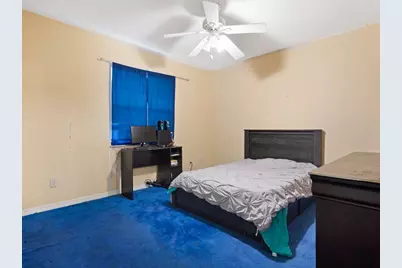 1607 Laurel Leaf Lane, Fort Pierce, FL 34950 - Photo 17