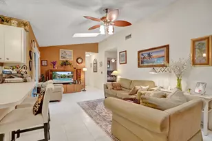 194 Parkwood Dr, Royal Palm Beach, FL 33411 - Photo 33