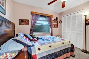 194 Parkwood Dr, Royal Palm Beach, FL 33411 - Photo 47