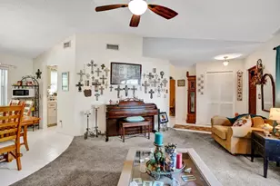 194 Parkwood Dr, Royal Palm Beach, FL 33411 - Photo 29