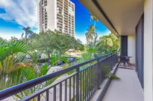 2427 Presidential Way, West Palm Beach, FL 33401 - Photo 21