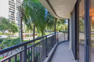 2427 Presidential Way, West Palm Beach, FL 33401 - Photo 25