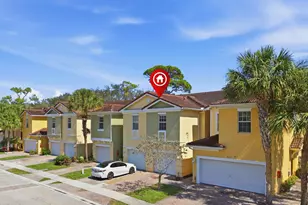 815 Pipers Cay Dr, West Palm Beach, FL 33415 - Photo 1