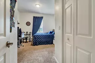 815 Pipers Cay Dr, West Palm Beach, FL 33415 - Photo 13