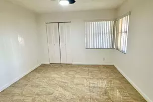 4691 Lucerne Lakes Blvd, Lake Worth, FL 33467 - Photo 11