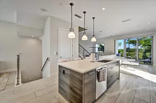 1711 NW 42nd Dr, Boca Raton, FL 33431 - Photo 11