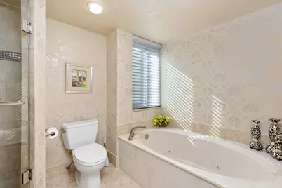 100 SE 5th Avenue #207, Boca Raton, FL 33432 - Photo 21