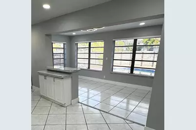 2221 Bahama Drive #2221, Miramar, FL 33023 - Photo 9