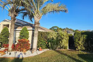 1768 Sawgrass Cir, Greenacres, FL 33413 - Photo 35