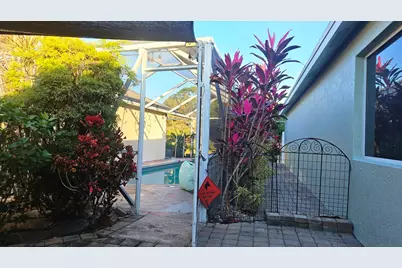 1768 Sawgrass Circle, Greenacres, FL 33413 - Photo 15