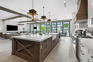 319 Coconut Isle Dr, Fort Lauderdale, FL 33301 - Photo 9