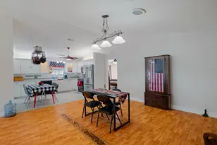 4222 SE Satinleaf Pl, Stuart, FL 34997 - Photo 9