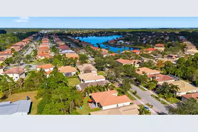 5427 Place Lake Drive, Fort Pierce, FL 34951 - Photo 27
