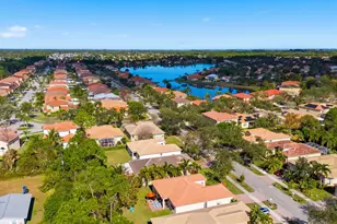 5427 Place Lake Dr, Fort Pierce, FL 34951 - Photo 27