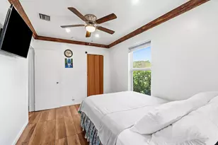930 43rd St, West Palm Beach, FL 33407 - Photo 21