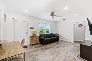 930 43rd St, West Palm Beach, FL 33407 - Photo 7