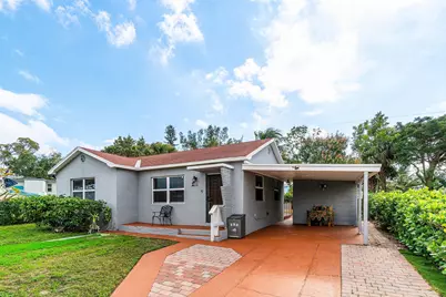 930 43rd Street, West Palm Beach, FL 33407 - Photo 3