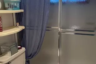 725 Lori Dr, Palm Springs, FL 33461 - Photo 13