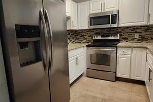 2516 S 19th St, Fort Pierce, FL 34982 - Photo 3