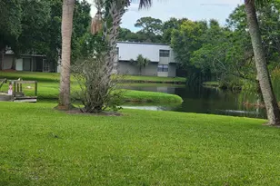 2516 S 19th St, Fort Pierce, FL 34982 - Photo 11