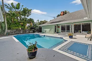 285 Golfview Dr, Tequesta, FL 33469 - Photo 41