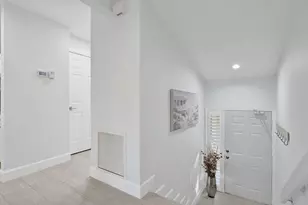 4 Lexington Ln E, Palm Beach Gardens, FL 33418 - Photo 37