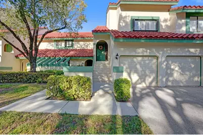 4 Lexington Lane E #G, Palm Beach Gardens, FL 33418 - Photo 1