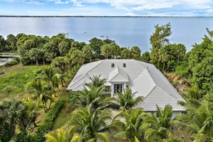 8601 S Ocean Dr, Jensen Beach, FL 34957 - Photo 5