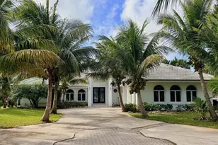 8601 S Ocean Dr, Jensen Beach, FL 34957 - Photo 1