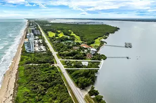 8601 S Ocean Dr, Jensen Beach, FL 34957 - Photo 9