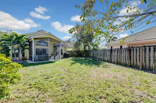 2008 Normandy Cir, West Palm Beach, FL 33409 - Photo 29