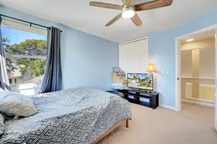 2008 Normandy Cir, West Palm Beach, FL 33409 - Photo 5