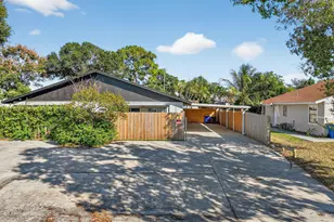 5785 SE Collins Ave, Stuart, FL 34997 - Photo 41