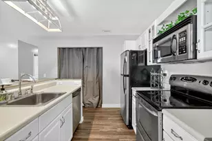 5785 SE Collins Ave, Stuart, FL 34997 - Photo 17