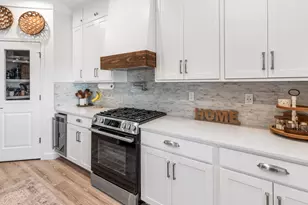 14103 SW Safi Ter, Port Saint Lucie, FL 34987 - Photo 9